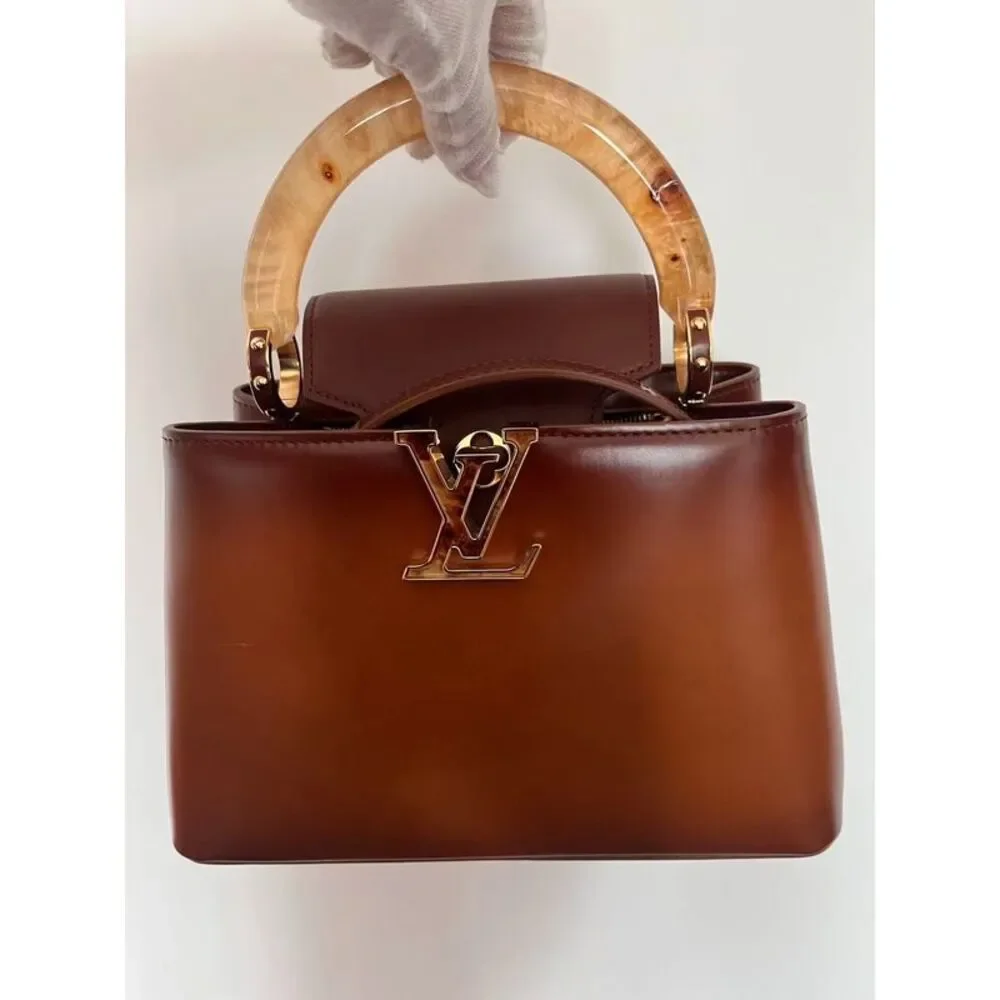 Louis Vuitton Women Pre-Loved Bag Very Good Condition